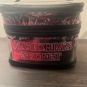 Victoria's Secret Black and Pink 4piece Cosmetic Case